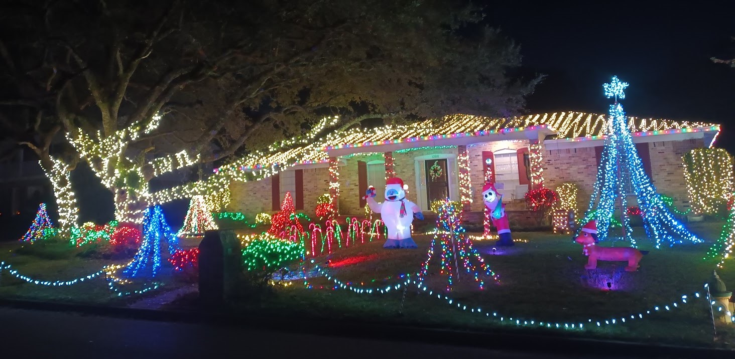 Christmas lights in Mobile, AL